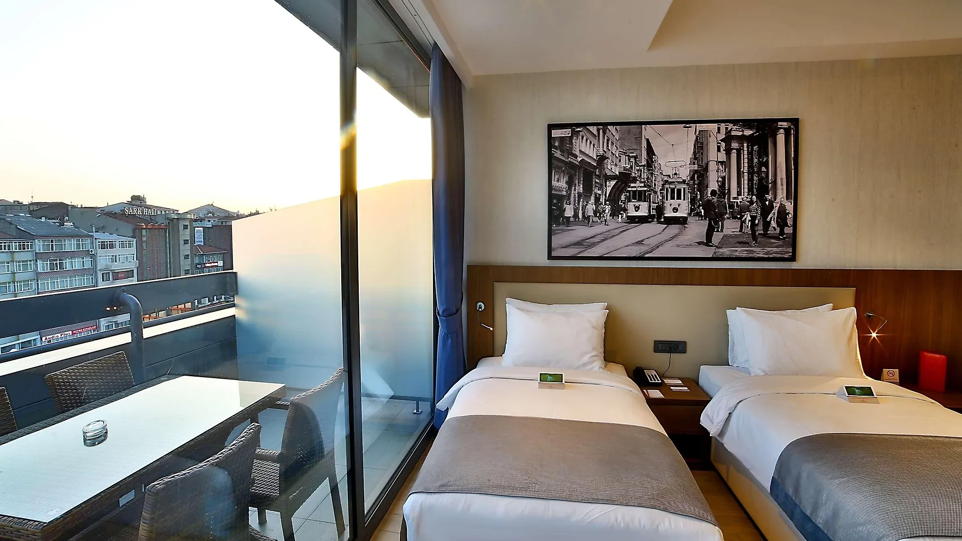Hotel Ramada By Wyndham Istanbul Old City