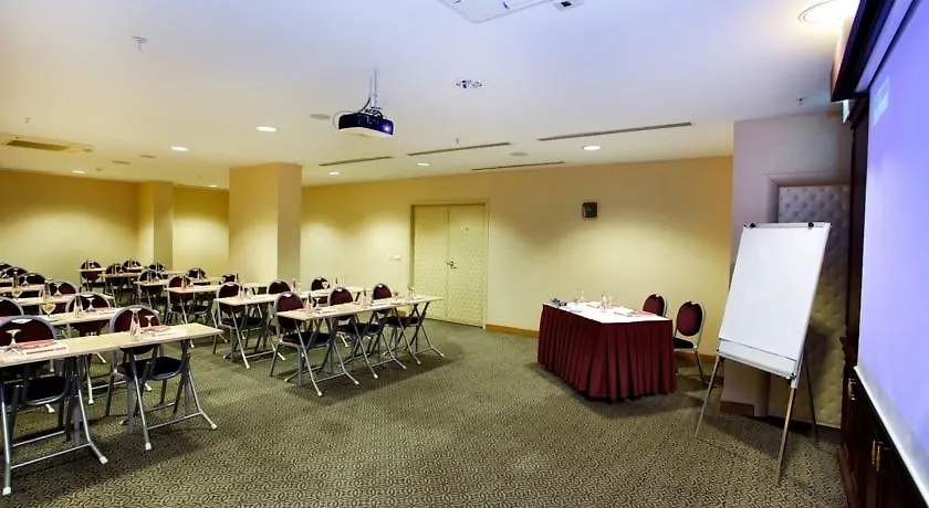 Hotel Ramada By Wyndham Istanbul Old City