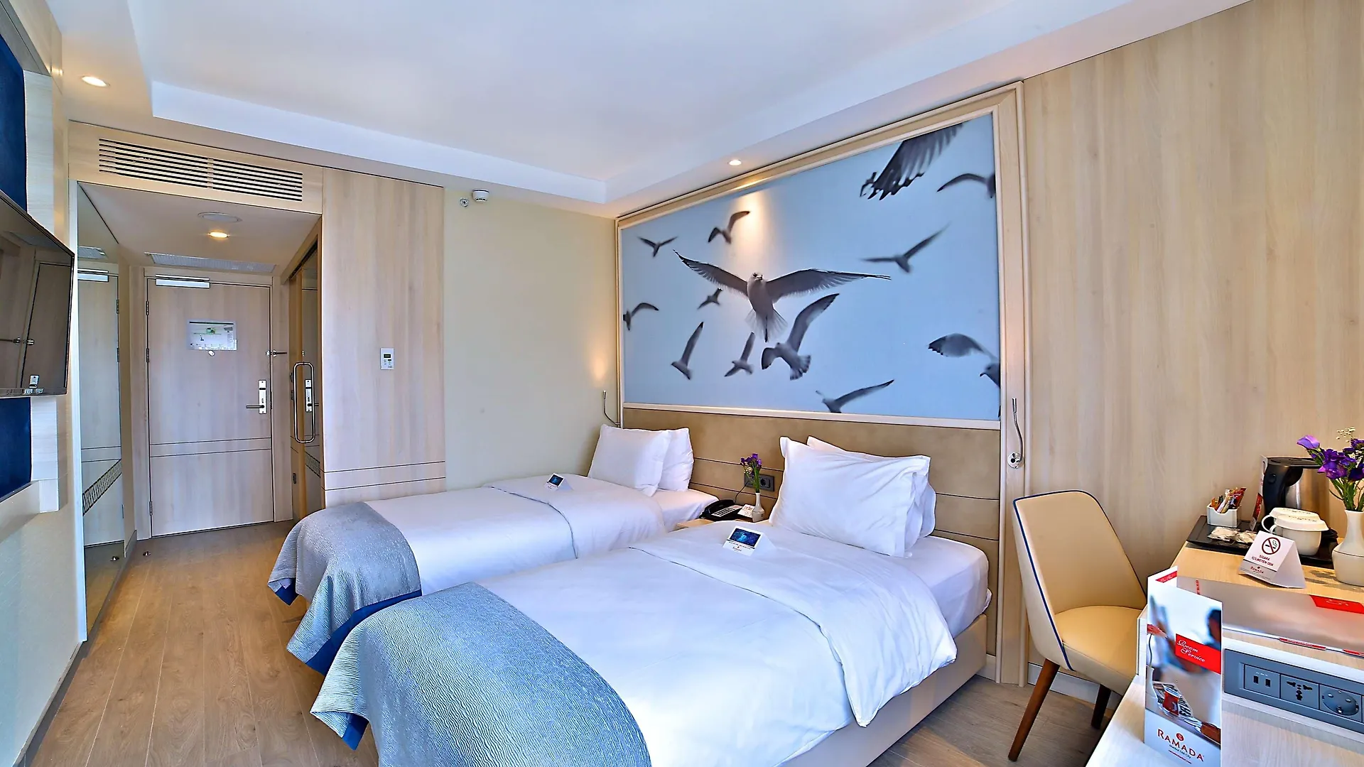 Ramada By Wyndham Istanbul Old City Hotel
