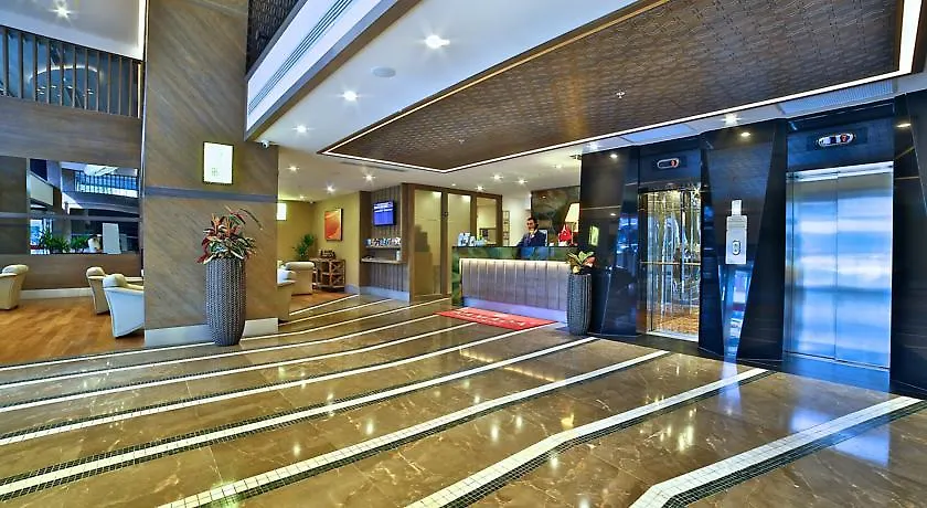 Hotel Ramada By Wyndham Istanbul Old City