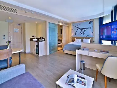 Ramada By Wyndham Istanbul Old City Hotel